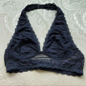 Victoria’s Secret Black Lace Halter Bralette -size Large
